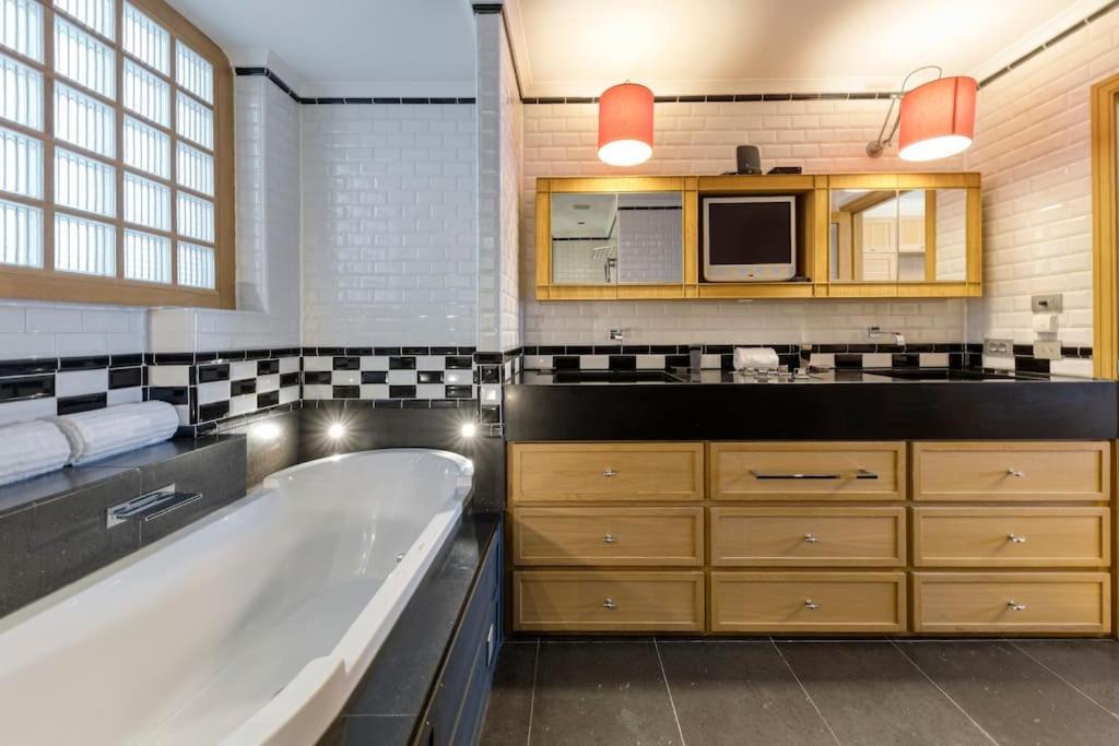 Luxury: 3br, Prime Location Lejlighed Bruxelles